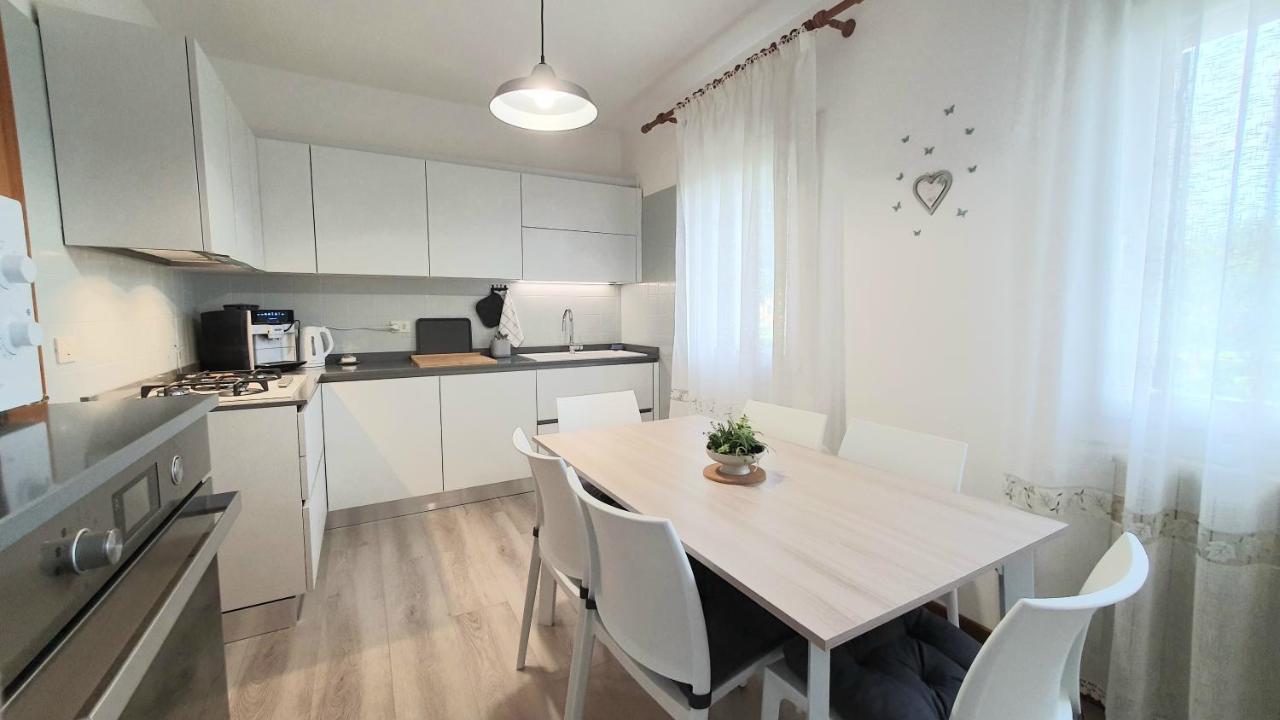 Niko Casa - 3 Bedroom Townhouse Ceggia Exteriör bild