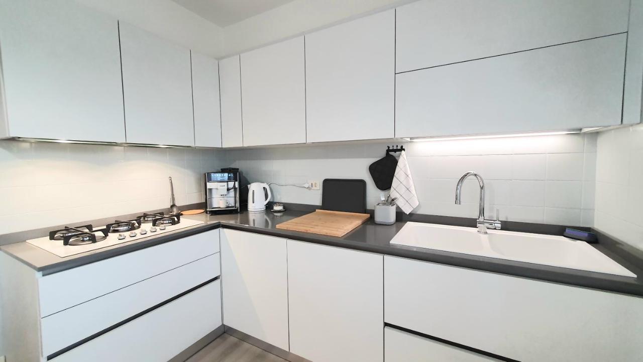 Niko Casa - 3 Bedroom Townhouse Ceggia Exteriör bild